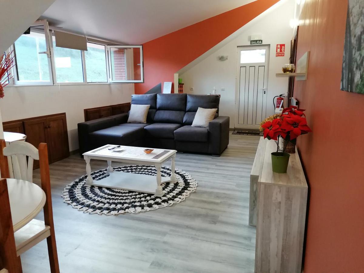Apartamento Turistico La Mies Lägenhet Orena Exteriör bild