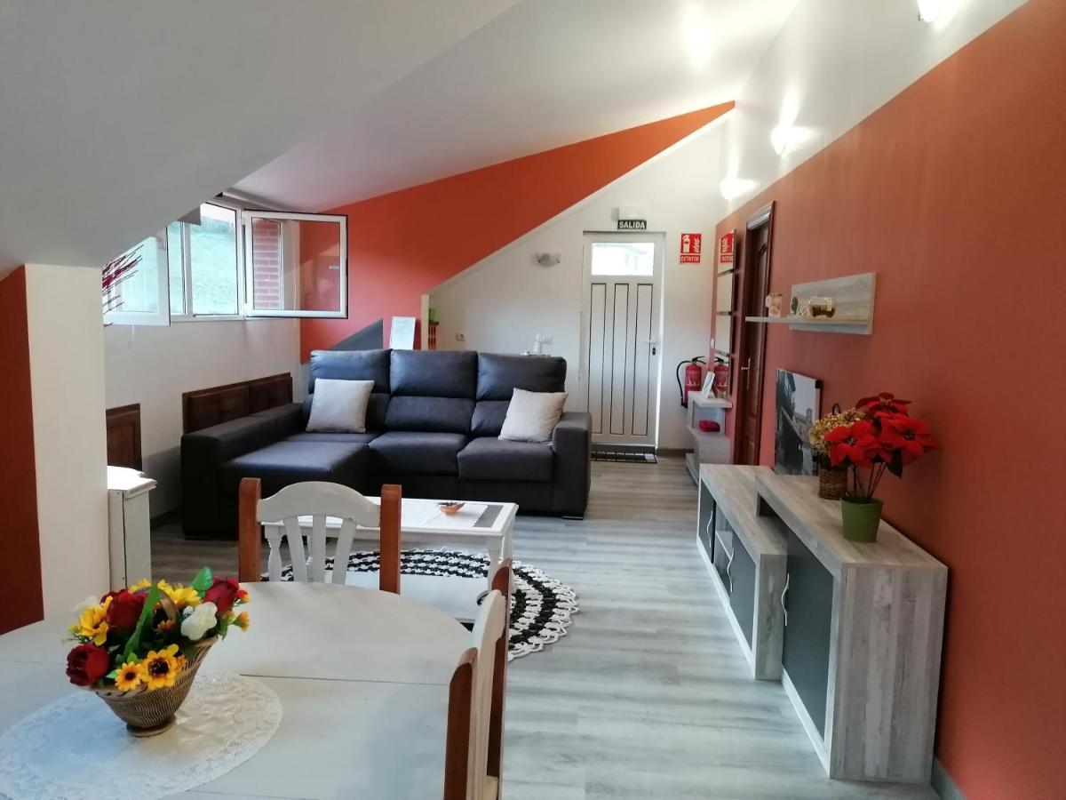 Apartamento Turistico La Mies Lägenhet Orena Exteriör bild