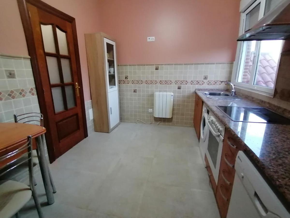 Apartamento Turistico La Mies Lägenhet Orena Exteriör bild