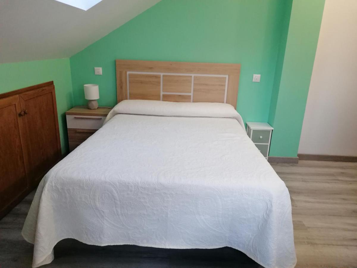 Apartamento Turistico La Mies Lägenhet Orena Exteriör bild